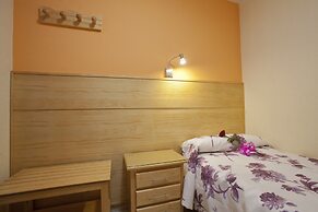 Malaga 101679 3 Bedroom Apartment By Mo Rentals