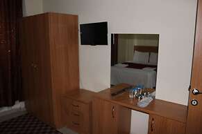 Oz Guven Hotel