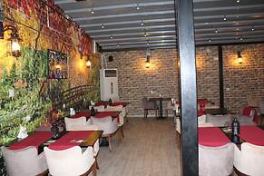 Oz Guven Hotel