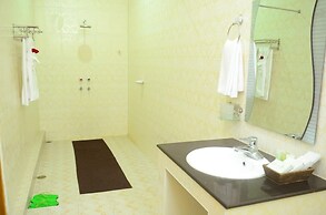 Myat Nan Yone Hotel