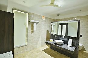 Jhansi Hotel