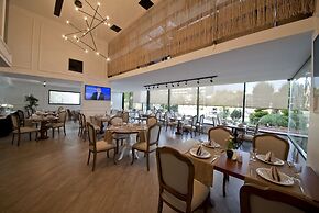 North Point Hotel