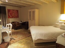 Logis Hôtel Les Pages