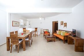 Los Corales Beach Village
