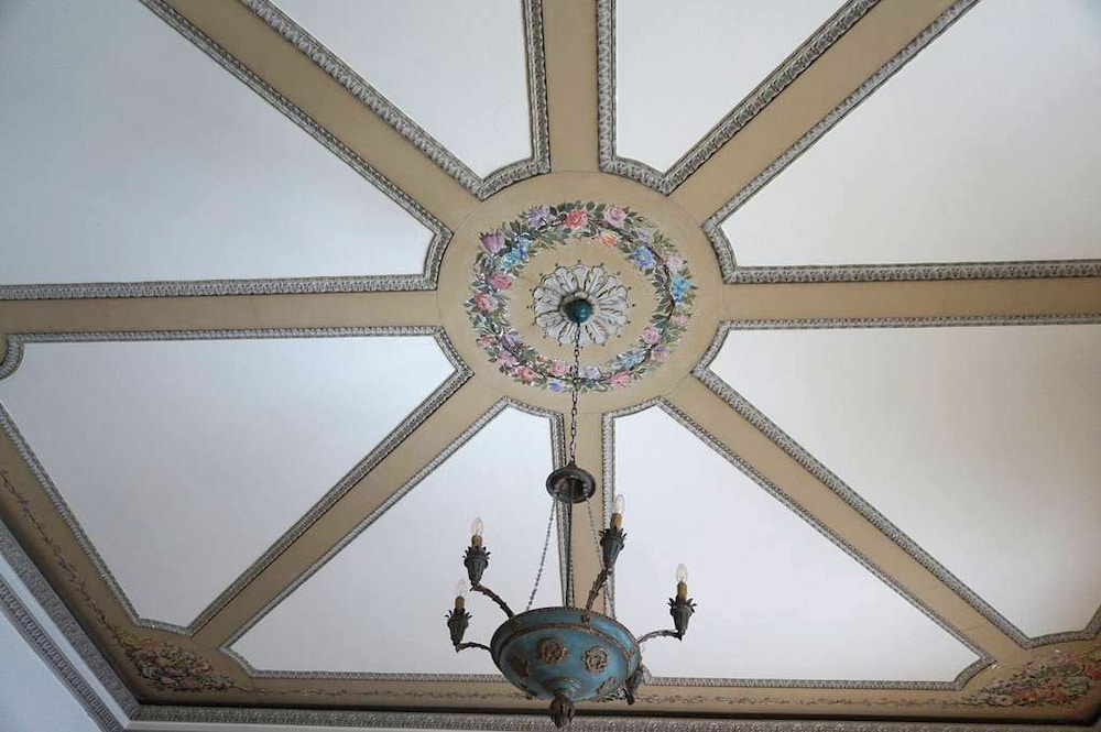 Palazzo Mantua Benavides Suites and Apartments
