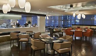 Hyatt Place Dubai Al Rigga Residences