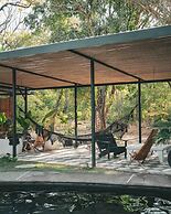 La Negra Surf Hotel