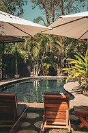 La Negra Surf Hotel