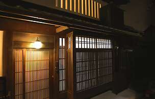 Machiya AND