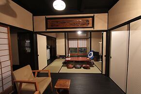 Brian Machiya Inn