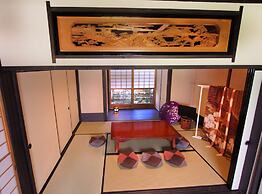 Brian Machiya Inn
