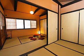 Brian Machiya Inn