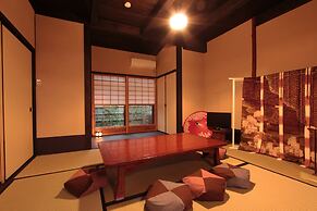 Brian Machiya Inn