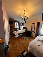 Old Manor House B&B