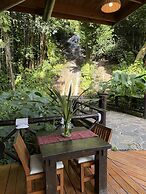 Platon Ecolodge