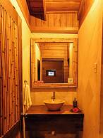 Platon Ecolodge