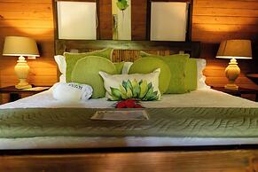 Platon Ecolodge