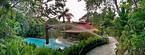 Platon Ecolodge
