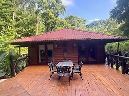 Platon Ecolodge