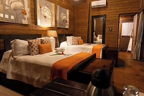Platon Ecolodge