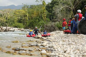 Platon Ecolodge