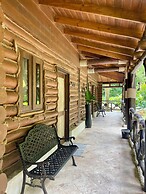 Platon Ecolodge