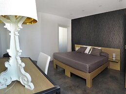 Abraxia Guesthouse