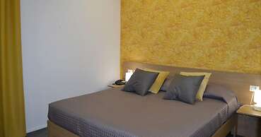 Abraxia Guesthouse