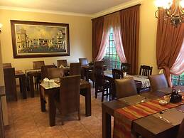 Sunset Manor Guest House