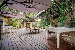 Zebrina Guest House