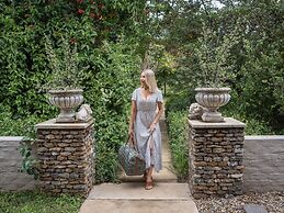 Kambaku River Lodge