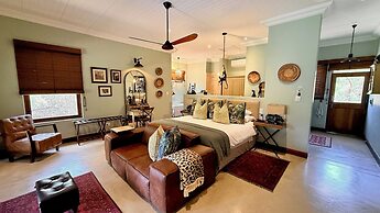 Kambaku River Lodge