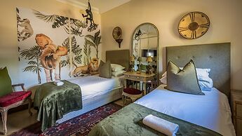 Kambaku River Lodge