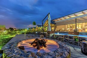 Kambaku River Lodge
