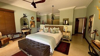 Kambaku River Lodge
