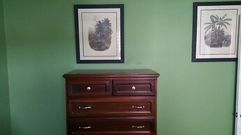 Oaklands Guest Oasis