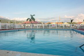 The Oasis Golf Retreat
