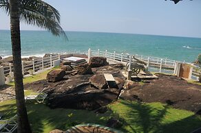 White Villa Resort Aungalla