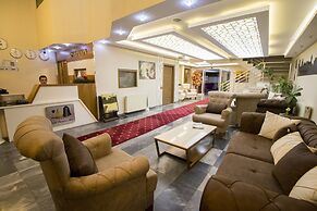 Hotel Business Han