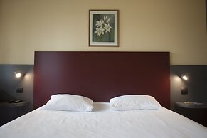 Mape Hotel