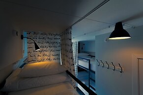 Hotel Live