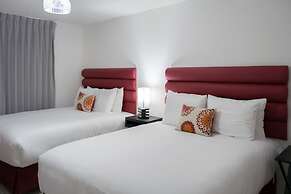In & Out Hotel