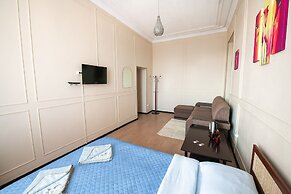 Optimum Hotel