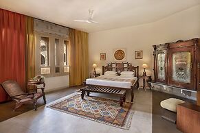 Neemrana Fort-Palace