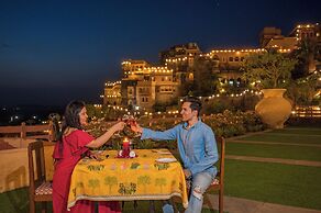 Neemrana Fort-Palace