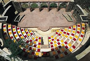 Neemrana Fort-Palace