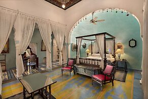 Neemrana Fort-Palace