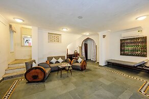 Neemrana Fort-Palace