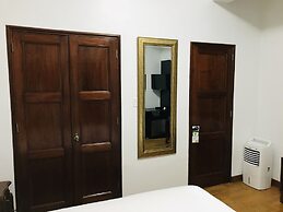 Larq'a Park Rooms