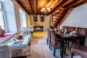 RHOUSE Calca